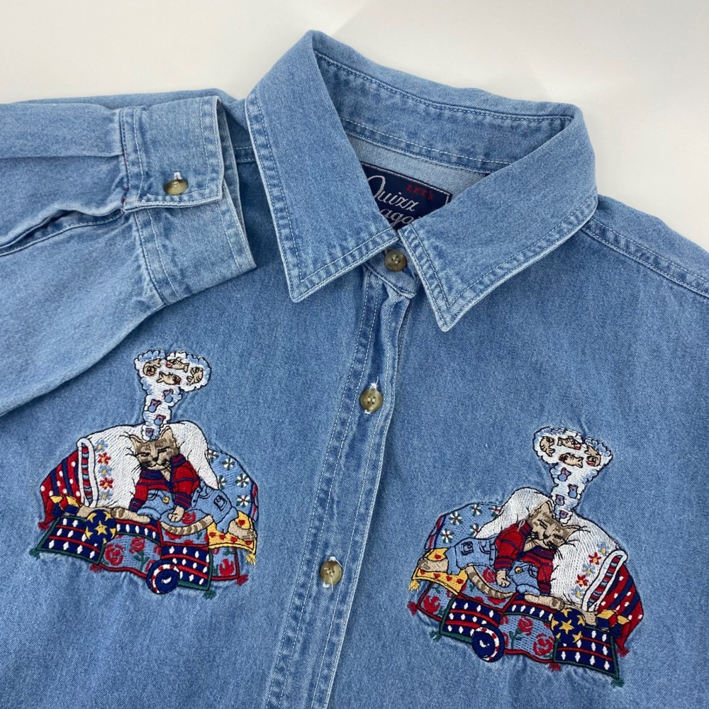 Quizz Again Denim Shirt Women Large Blue Cat Embroidered Button Down Vintage 90s